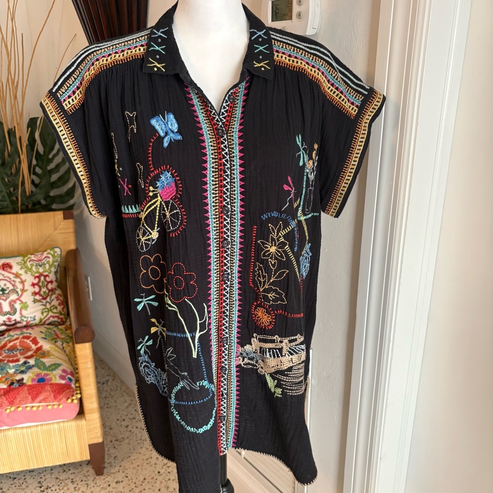 JOHNNY WAS BIYA Black Dionne Tunic Button up Cotton Embroidered Top. Dolman   Md